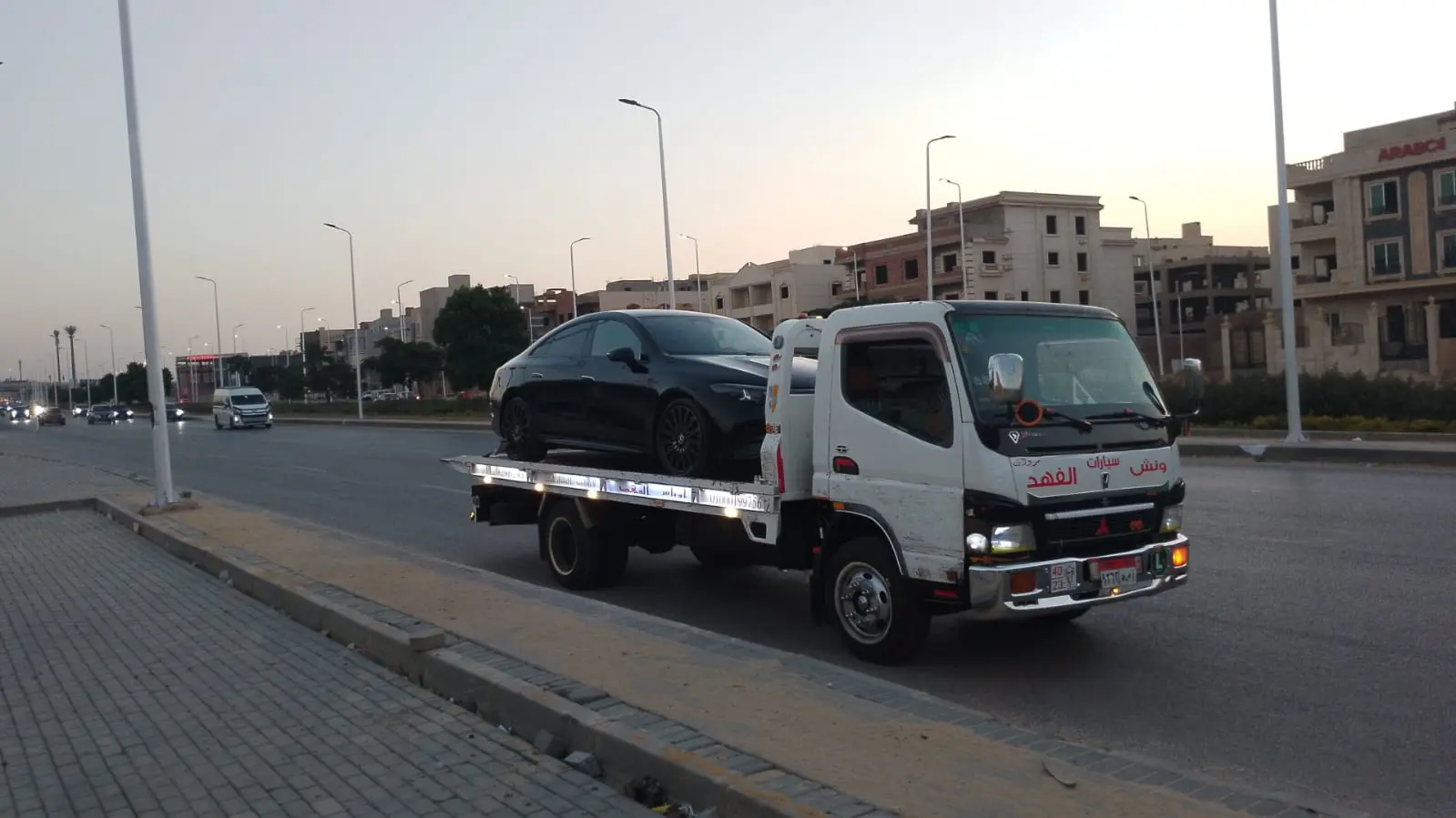 خدمات الطوارئ المتكاملة من شركة الفهد لإنقاذ السيارات